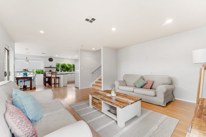 21 Tates Court, Gulf Harbour, Whangaparaoa - Carousel 2