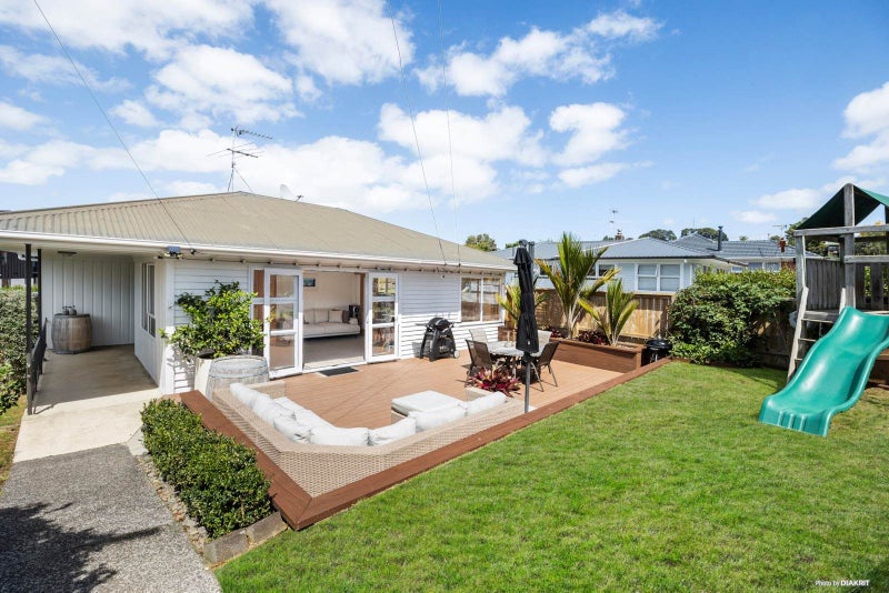 18 McRae Road, Mount Wellington, Auckland - Carousel 1