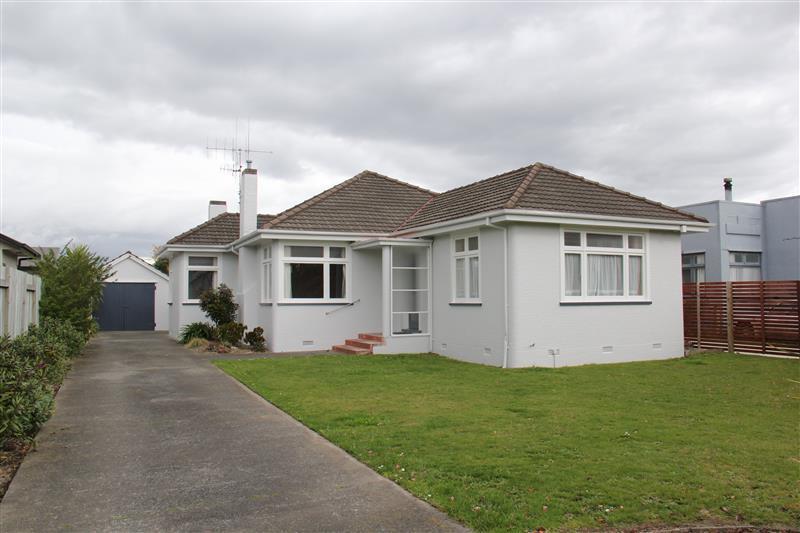 9 Jensen Street, Hokowhitu, Palmerston North - Carousel 1