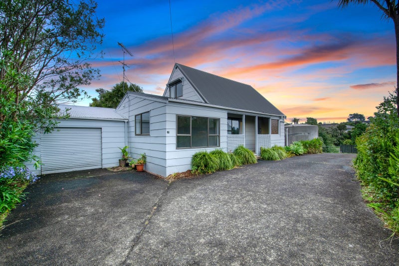 10 Mabbett Lane, Waimauku, Waimauku - Carousel 1