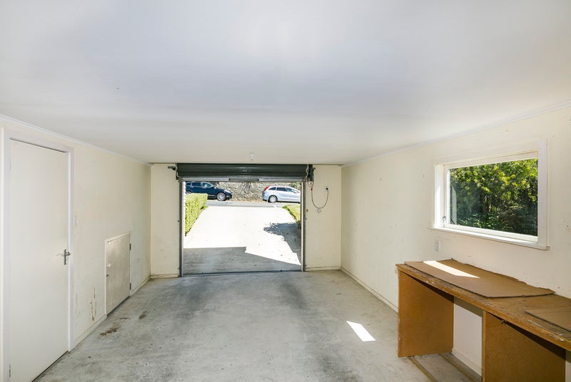 51A Ganges Road, Khandallah, Wellington - Carousel 14