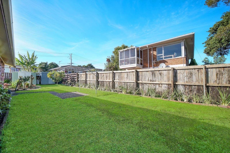 2/24 Tennyson Avenue, Takapuna, Auckland - Carousel 16