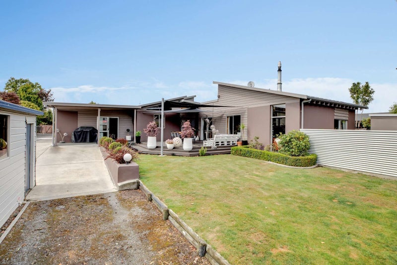 11A Larch Place, Casebrook, Christchurch - Carousel 2