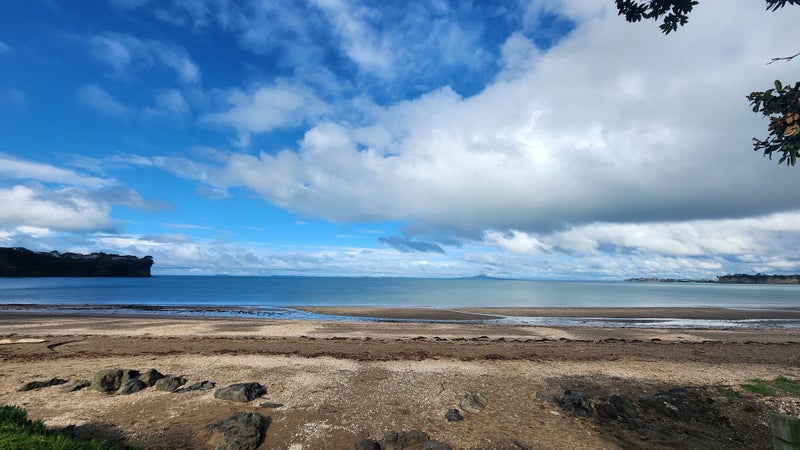 2 Hawaiian Parade, Arkles Bay, Whangaparaoa - Carousel 23