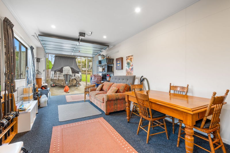 20 Kerr Street, Karitane, Waikouaiti - Carousel 32
