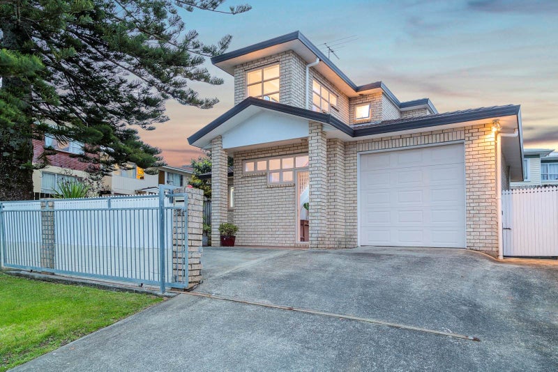 73A Udys Road, Pakuranga, Auckland - Carousel 2