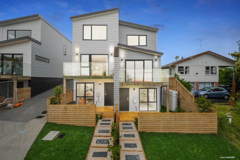 20A Arrow Road, Forrest Hill, Auckland - Carousel 1