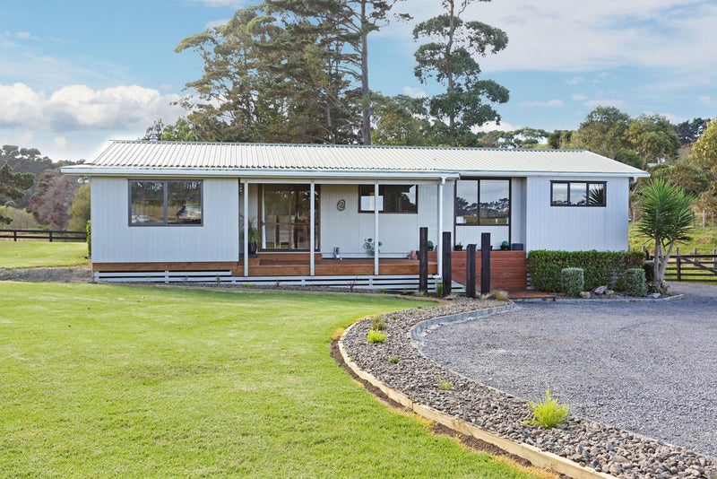 110 Reid Road, Waiuku - Carousel 2