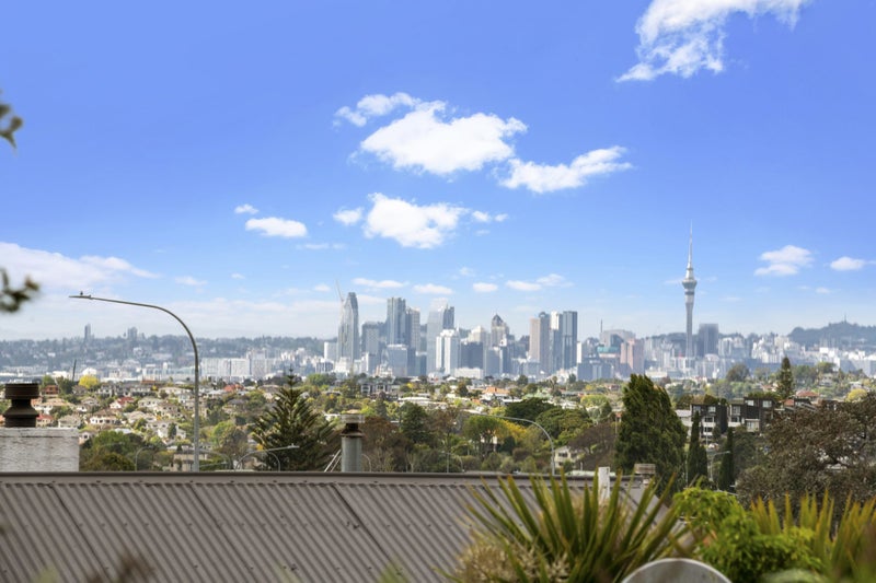 616 Glenfield Road, Bayview, Auckland - Carousel 2