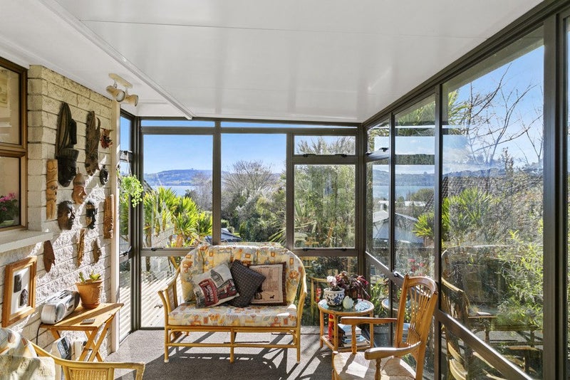 10 Normand Place, Richmond Heights, Taupo - Carousel 1