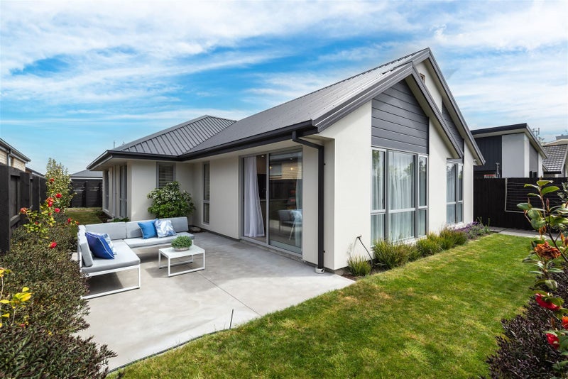 24 Horoeka Street, Avonhead, Christchurch - Carousel 2