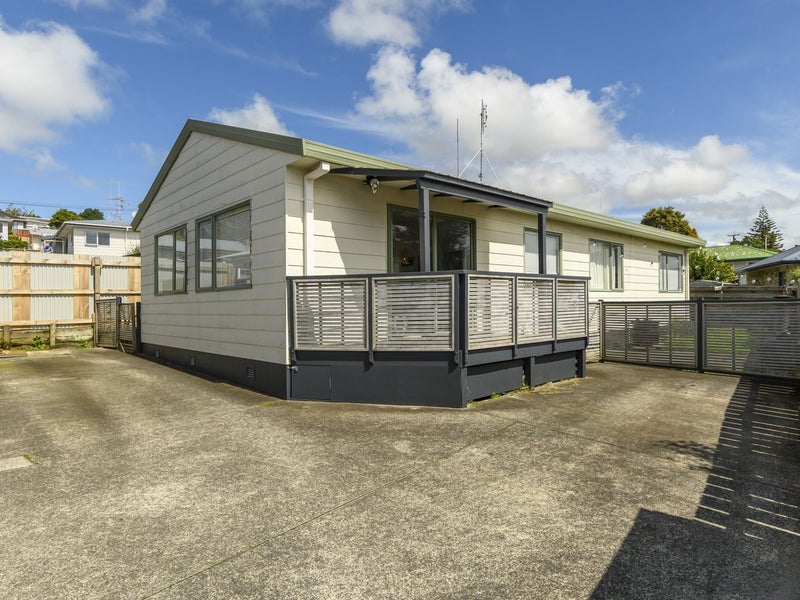 28 Bellevue Road, Brookfield, Tauranga - Carousel 2