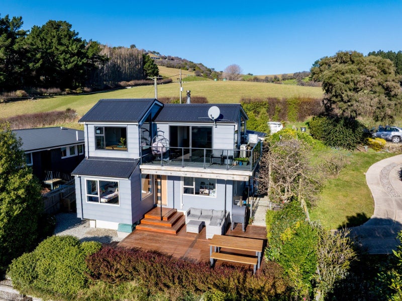 10 Allen Road, Green Island, Dunedin - Carousel 1