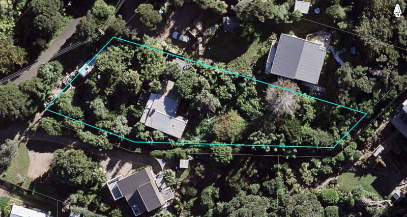 8 Glen Brook Road, Omiha, Waiheke Island - Carousel 1