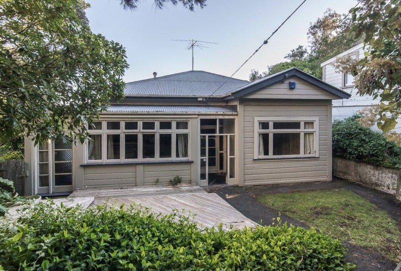 23 Plunket Street, Kelburn, Wellington - Carousel 20