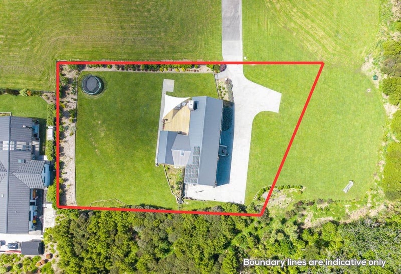 14 Rongoa RD, Okura Bush, Silverdale - Carousel 28