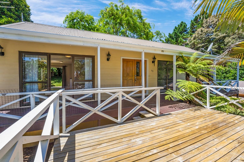 1/27 Wilkinson Way, Browns Bay, Auckland - Carousel 2