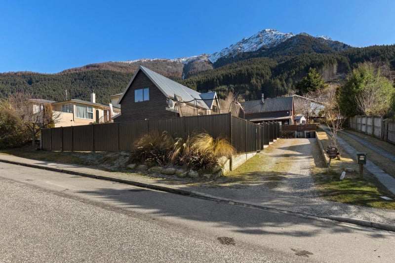 168B Fernhill Road, Fernhill, Queenstown - Carousel 2