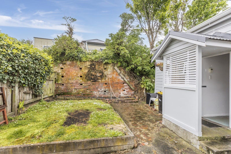 173 Tasman Street, Mount Cook, Wellington - Carousel 2