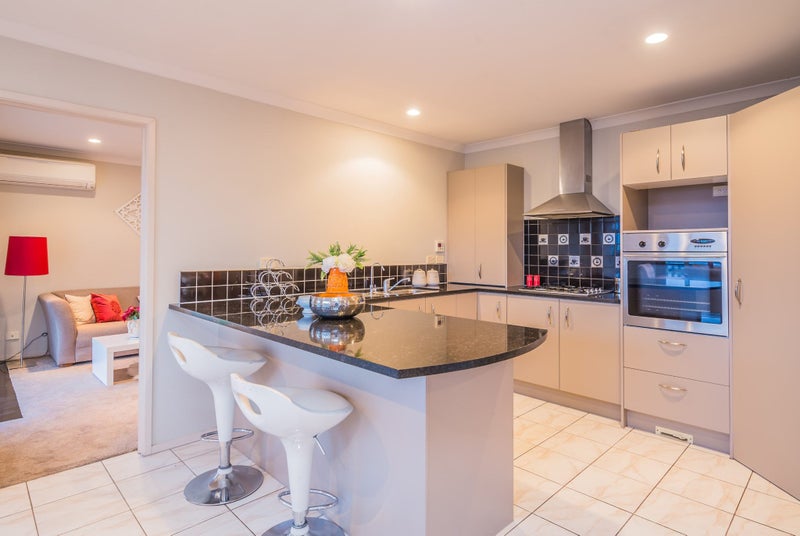 6 Andara Close, Pinehill, Auckland - Carousel 2