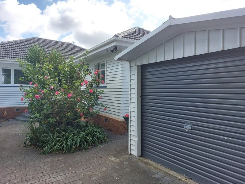 74 St Leonards Road, Mount Eden, Auckland - Carousel 12