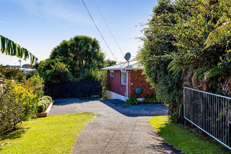 7A Penrith Street, Westown, New Plymouth - Carousel 28
