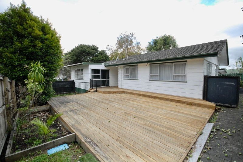48 Salamanca Road, Sunnynook, Auckland - Carousel 2
