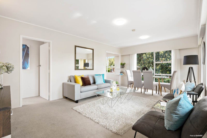 2/57 Owairaka Avenue, Owairaka, Auckland - Carousel 2