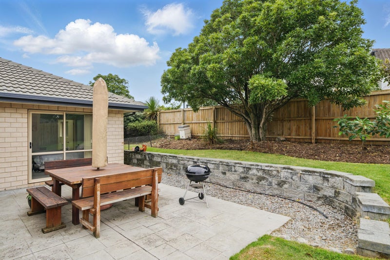 8 Wild Dunes Place, Shirley, Christchurch - Carousel 2