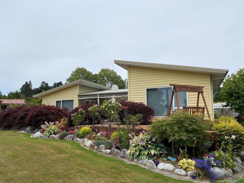 12 Poplar Lane, Collingwood - Carousel 2