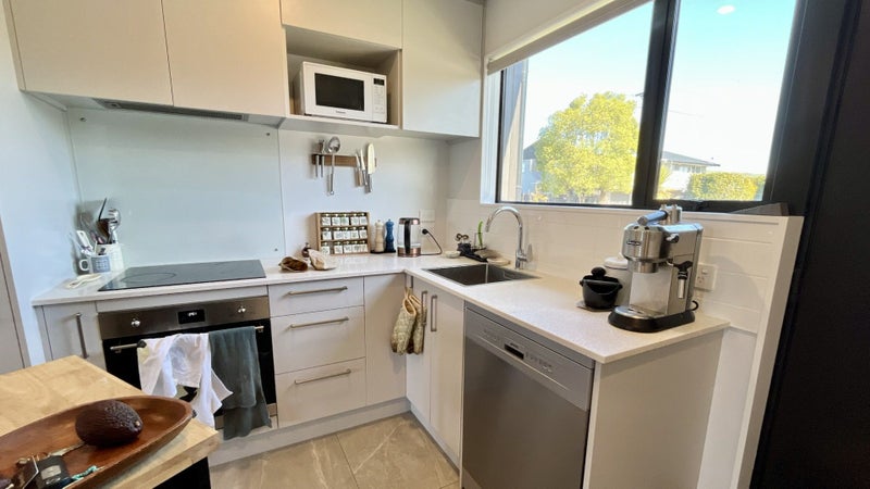 2/6 Trent Street, Linwood, Christchurch - Carousel 2