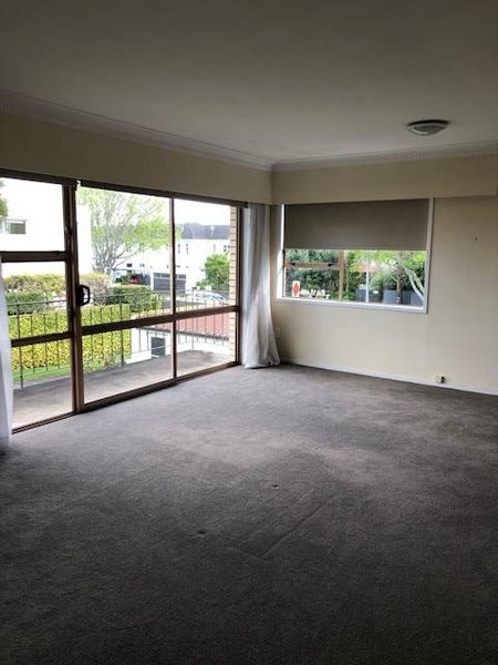 4/21 Vale Road, St Heliers, Auckland - Carousel 1