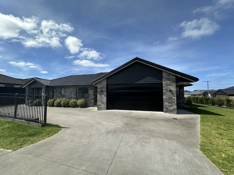 2 Ohau Crescent, Tikipunga, Whangarei - Carousel 1