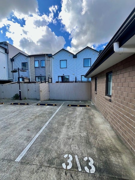 3/3 Wallson Crescent, Wiri, Auckland - Carousel 8