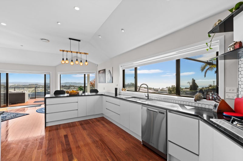 5 Ti Tree Lane, Stanmore Bay, Whangaparaoa - Carousel 2