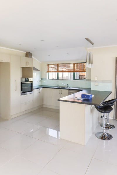 21 Fenton Street, Papatoetoe, Auckland - Carousel 2