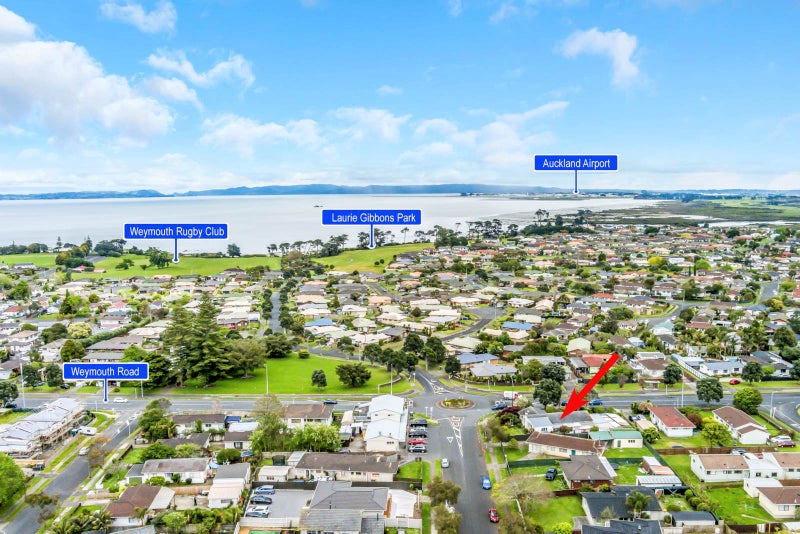 2 Waimahia Avenue, Weymouth, Auckland - Carousel 2