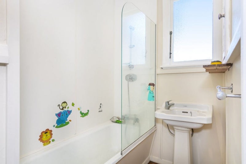 146 Yaldhurst Road, Sockburn, Christchurch - Carousel 12