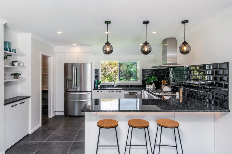 450 Makara Road, Mākara, Wellington - Carousel 2