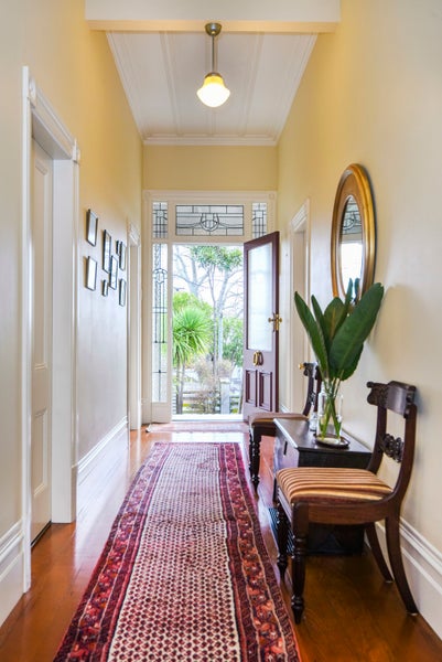 13 Salisbury Street, Herne Bay, Auckland - Carousel 2