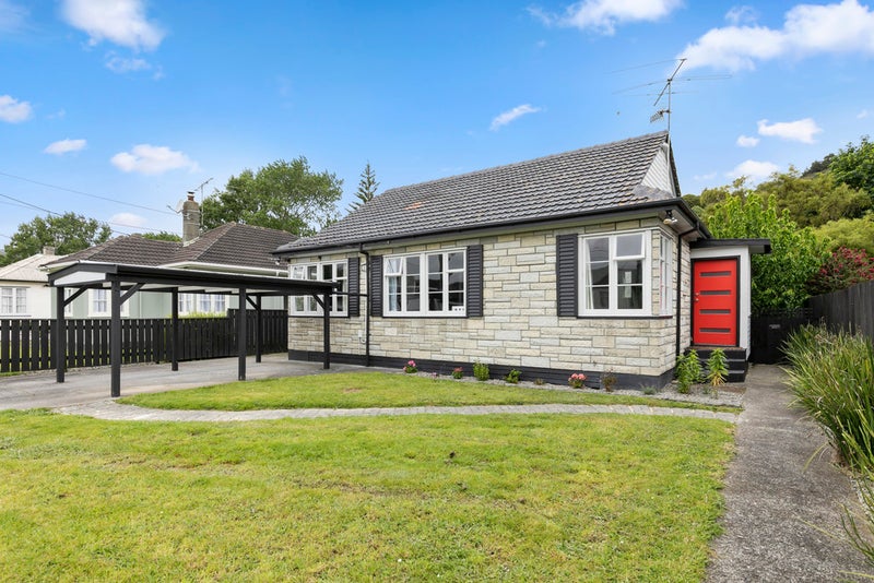 66 Waddington Drive, Naenae, Lower Hutt - Carousel 1