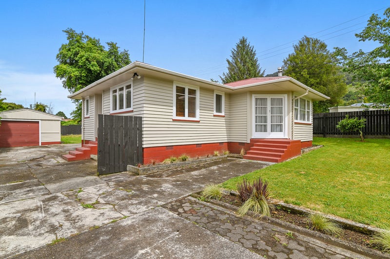 34 Thomas Crescent, Western Heights, Rotorua - Carousel 1