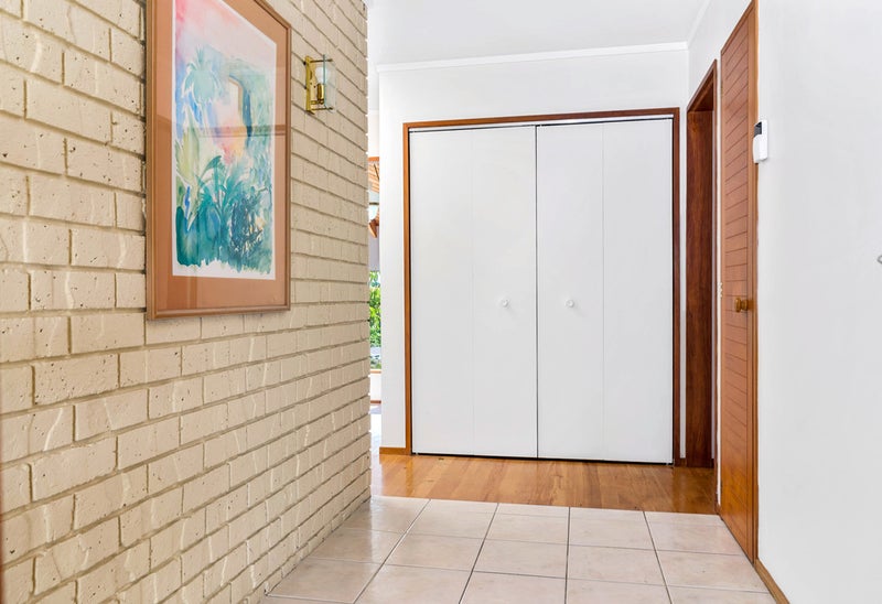 11 Rika Place, Kawaha Point, Rotorua - Carousel 26