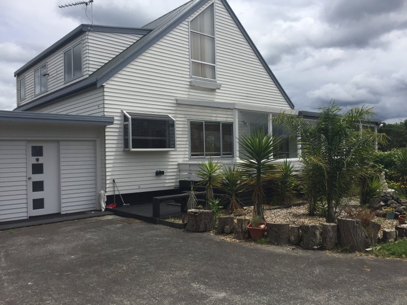 11 Brigham Creek Road, Whenuapai, Auckland - Carousel 1