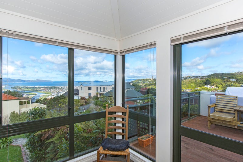 114 Viewmont Drive, Harbour View, Lower Hutt - Carousel 20