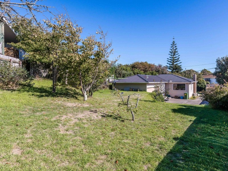 78 Alexander Road, Raumati Beach, Paraparaumu - Carousel 2