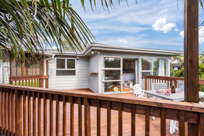 2/69 Awaroa Road, Helensville, Auckland - Carousel 1