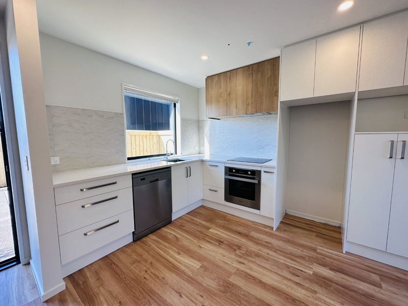 5/9 Marcroft Street, Woolston, Christchurch - Carousel 2