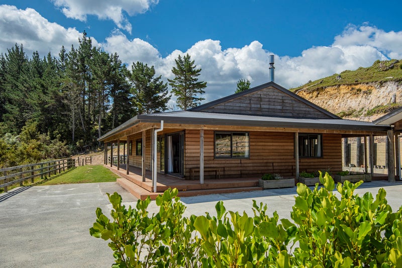 37 Tuiglen Place, Whangarei - Carousel 1