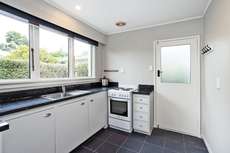 3/325 Kelvin Street, Gladstone, Invercargill - Carousel 2